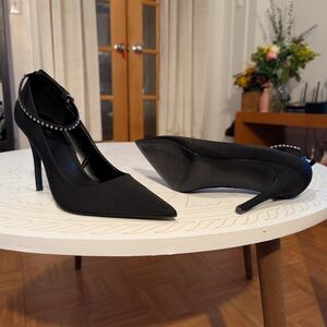 Elegant Black Stiletto Heels